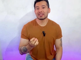 Policia militar cubano dotado recibe sexo oral de un hombre en un callejon de noche detras de un arbol. relato sexual only asian mature papa gay sex videos