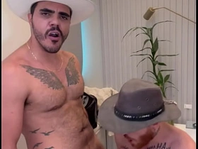 Carmona e Marcelo Debian os agroboys numa brotheragem quente asian gay sex twitter videos