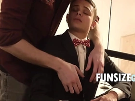 Valentine With My Twink Date asian hot boy body snd uncaring sex videos