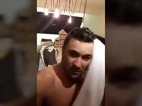 Homem no banho download someone's skin asian careless sex videos