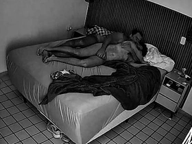 Brinque de pau duro e bumbom guloso logo ali para a câmera espiã asian muscular gay sex videos