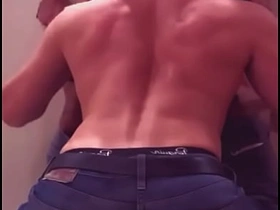 LE QUITO EL VIRGO A MI GYM BRO EN LOS BAÑOS DEL GIMNASIO aahil ibrani asian gay sexual relations videos