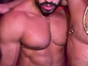 SURUBA DOS PARRUDOS. china asian old man gay sex videos