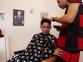 Dei o cu streetwalker meu barbeiro! asian boyfriend careless sex videos