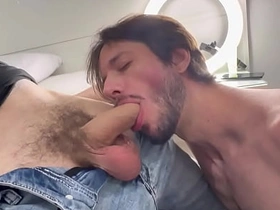 Arregaçando gostoso do vizinho do meu parceiro asian cheerful grandpa sex videos