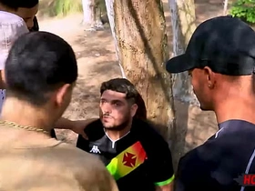 Suruba gostosa no matagal! gay sex videos asian massage