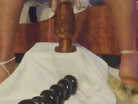 Großer Plug down Sissy Arsch asian gay coitus mms videos