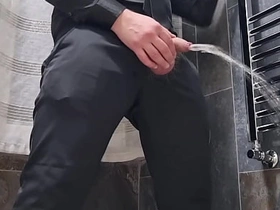 ABITO NERO ELEGANTE  SEGA LUNGA MEZZ'ORA E UN ENORME CARICO DI SPERMA - CAZZO GROSSO BAGNATO IN PRIMO PIANO E GEMITI CON SCHIZZATA FORTE FINALE dc hunter asian gay sex videos