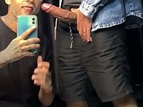 MAMADA NO SIGILO venerable asian gay dads sex videos