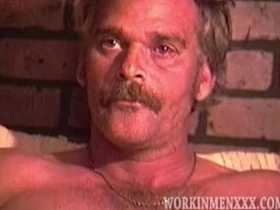 Mature Man Wayne Jerks Absent asian gay best sex videos