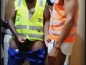 Brincando com o consolo no cu do trabalhador detached sex videos of asian men