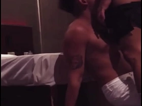 Mi compañero de futbol me la chupa y lo convierto en pasivo despues de ganar el partido asian gay muscled sex videos